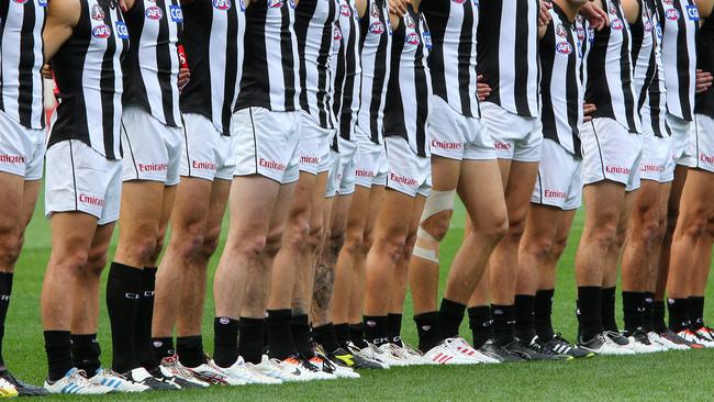 AFL Round 5, ANZAC Day, Essendon v Collingwood at the M.C.G. Melbourne 25th April 2013.