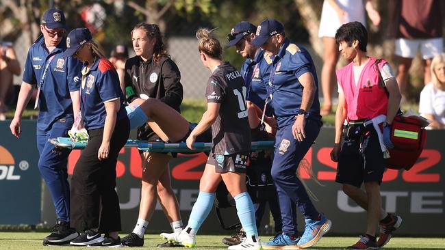 NEWCASTLE, AUSTRALIA - NOVEMBER 19: Holly McNamara of the Melbourne City leaves the field on a stretcher during the A-League Women round five match between Newcastle Jets and Melbourne City at No. 2 Sports Ground, on November 19, 2023, in Newcastle, Australia. (Photo by Scott Gardiner/Getty Images)