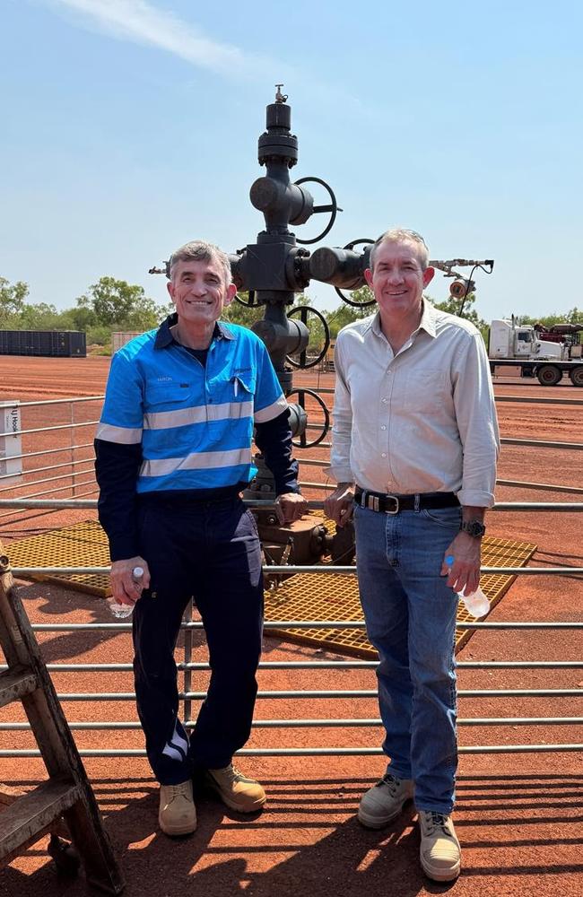 Mining and Energy Minister Gerard Maley visiting the Beetaloo to inspect current operations by Tamboran Resources at its Shenandoah South site.