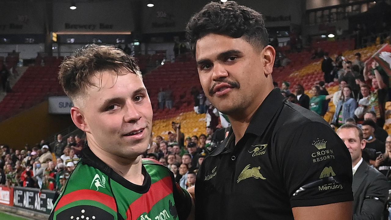 BRISBANE, AUSTRALIA - SEPTEMBER 24: Blake Taaffe of the Rabbitohs and Latrell Mitchell of the Rabbitohs celebrate after winning the NRL Preliminary Final match between the South Sydney Rabbitohs and the Manly Sea Eagles at Suncorp Stadium on September 24, 2021 in Brisbane, Australia. (Photo by Bradley Kanaris/Getty Images)