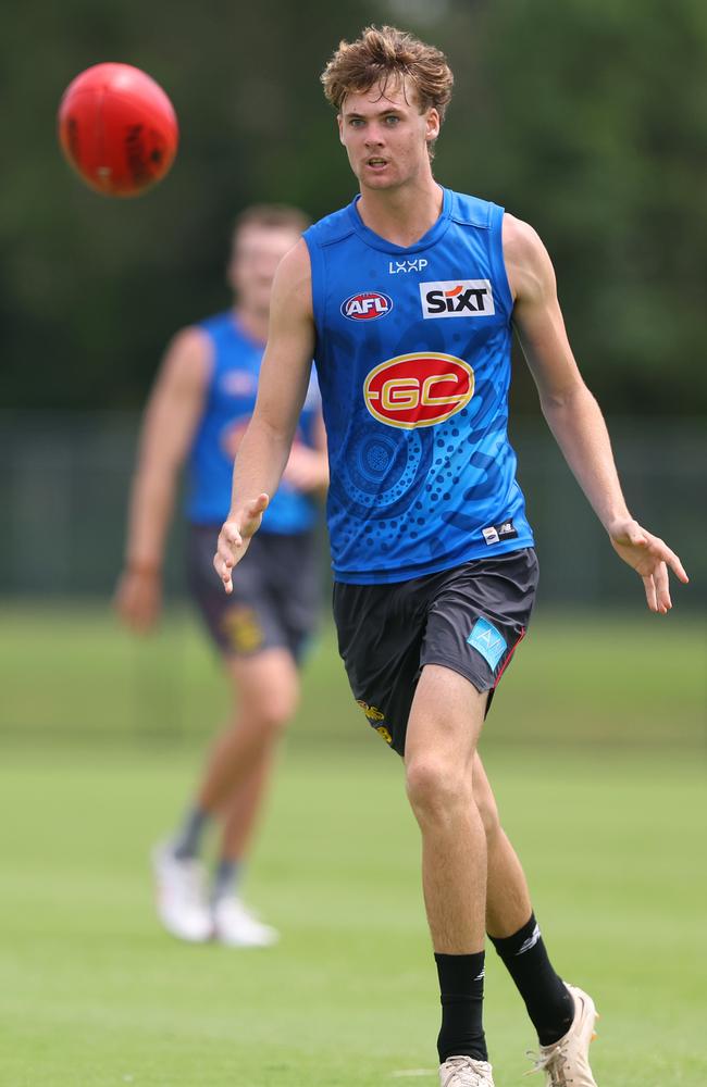 Ethan Read has a kick. Picture: Chris Hyde/Getty Images