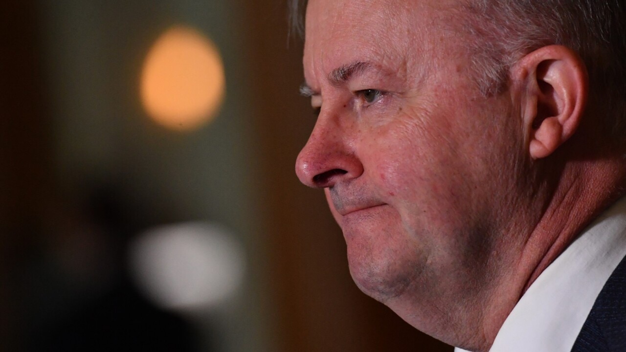 Australia on the brink of national outbreak is a ‘failure of national leadership’: Albanese