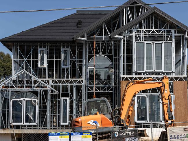 MELBOURNE, AUSTRALIA - NCA NewsWire Photos - 5 APRIL 2024: A general view of a construction site. Picture: NCA NewsWire / Diego Fedele