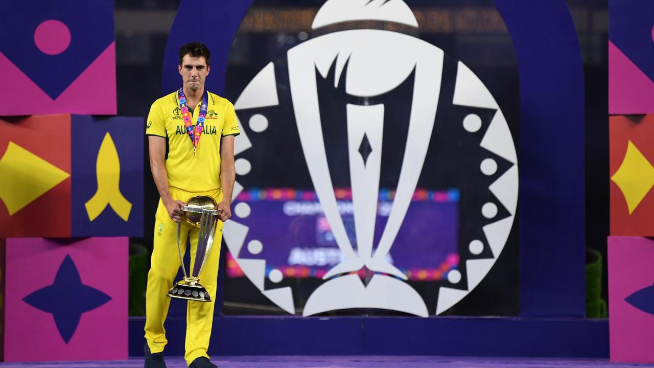 Cricket world loses it at ‘most awkward trophy presentation of all time’