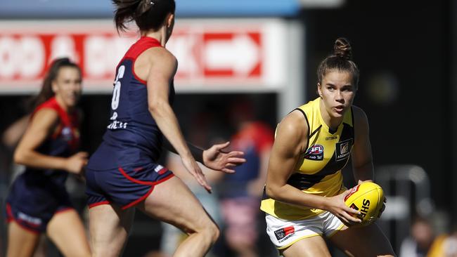 Top draft pick Ellie McKenzie won’t play in the early part of the season after injuring her calf. Picture: Dylan Burns/AFL Photos