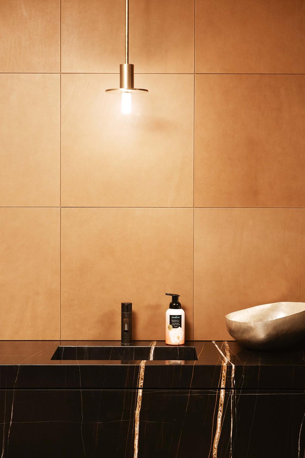 9 Bathroom Buys Gauranteed To Keep Your Powder Room Smelling