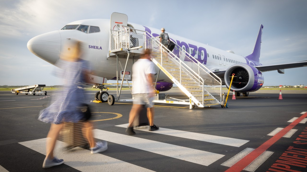 Low-cost airline Bonza just announced new routes to Darwin and Alice ...