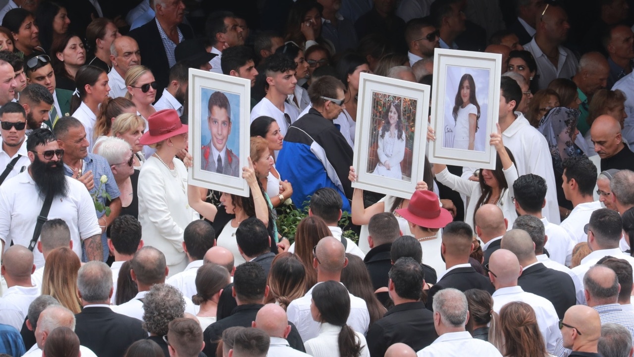 Hundreds gather for funeral of three children killed in Oatlands crash