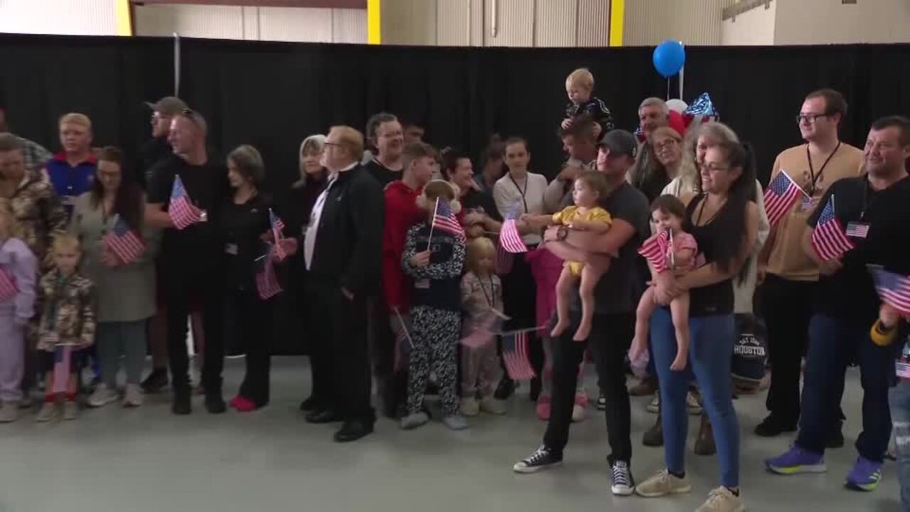 First white South Africans arrive in US after being granted refugee status