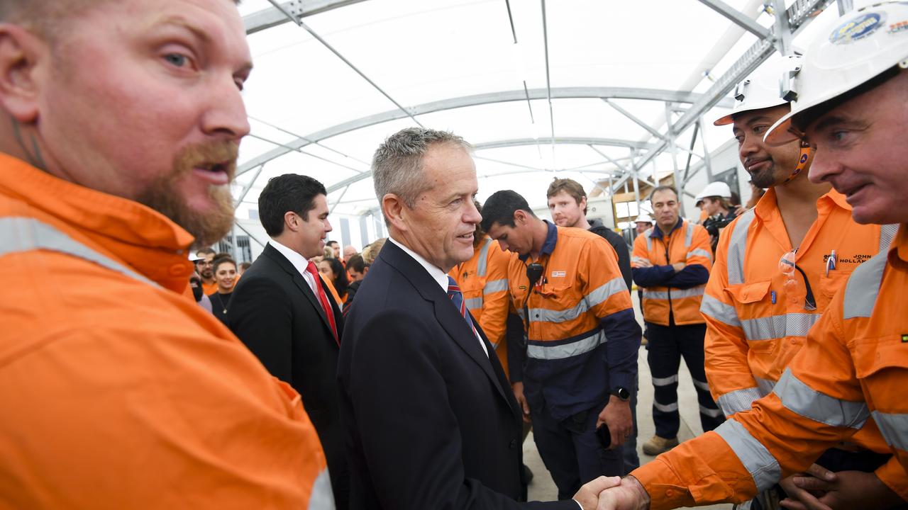 Bill Shorten meets workers at a construction site for the West Gate Tunnel project in Melbourne. Picture: AAP