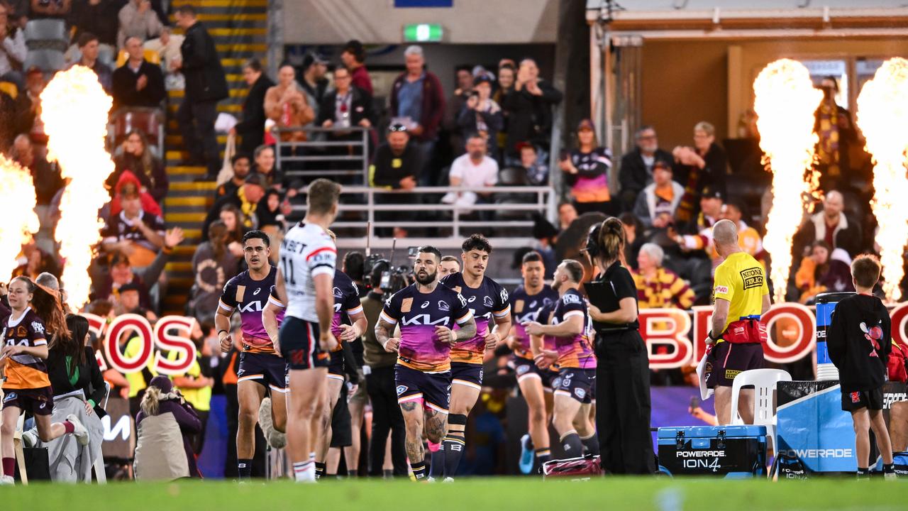 Players could force delayed kick-offs by staying in the dressing rooms at the schedulded start time. Picture: NRL Imagery.