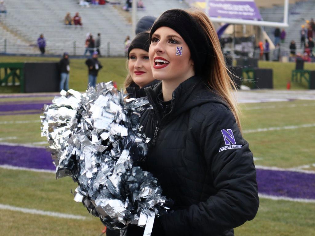 Carthage College's world premiere focuses on NFL cheerleaders' lawsuits