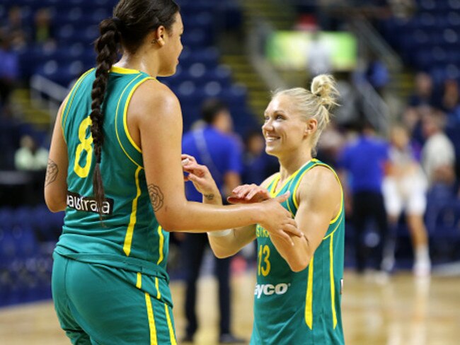 The Aussies got off to a winning start.
