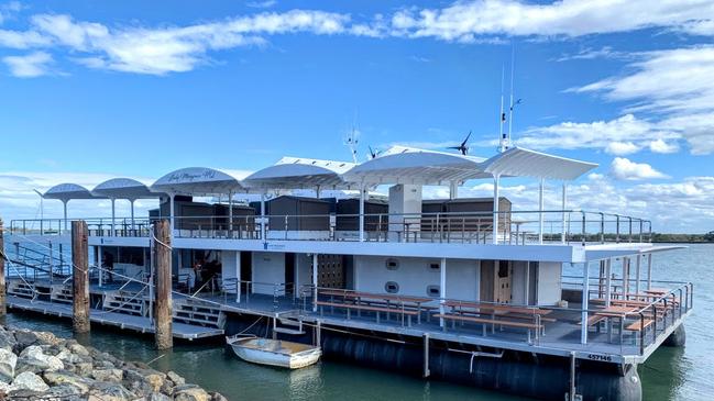 The Lady Musgrave Experience reef pontoon is 35 metres long, and will provide overnight glamping accommodation above deck for 16 guests and accommodation for 20 guests underwater in a glass-walled observatory, as well as a base for day trippers for snorkelling and scuba diving activities.