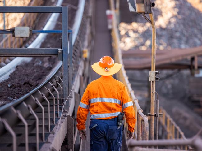 Large scale mining begun at the Capricorn Copper mine in 1969.