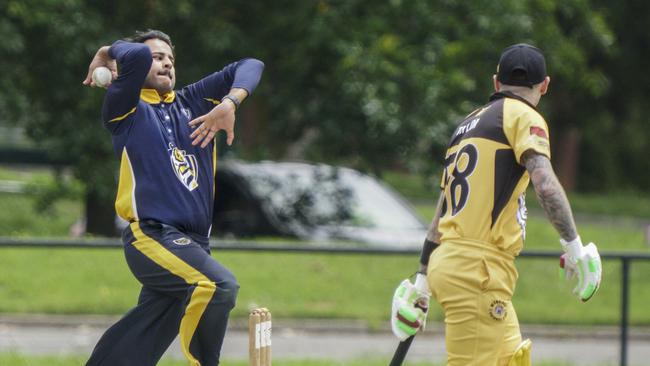 Aditya Narayana bowling for Balwyn. Picture: Valeriu Campan