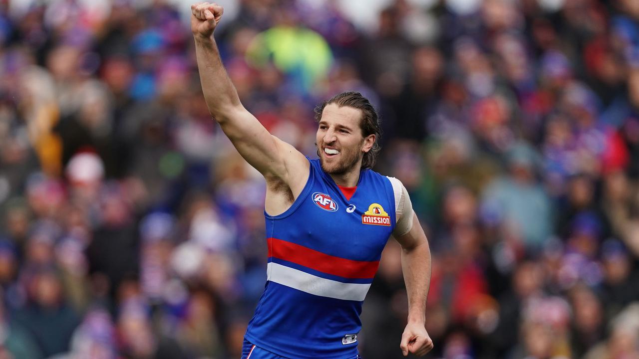 Marcus Bontempelli has been voted by the coaches as the best player of 2019. (AAP Image/Scott Barbour)