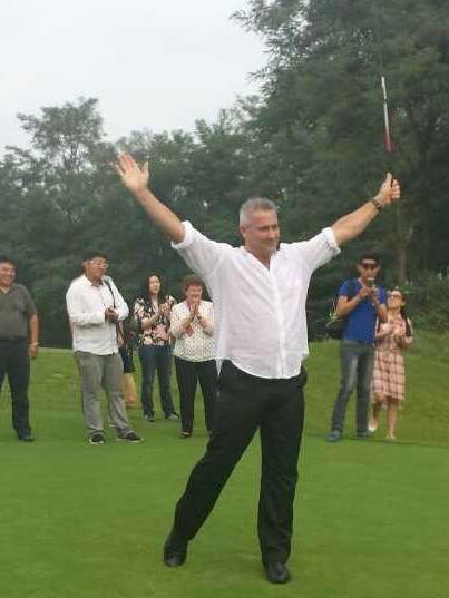 Onkaparinga Council CEO Mark Dowd on the golf course.