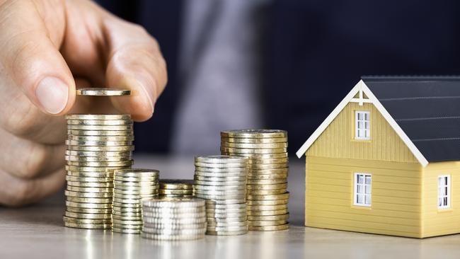 Agents negotiate sales, manage properties and enter people homes when they’re not there, so must be able to be held in a position of trust, the tribunal heard.