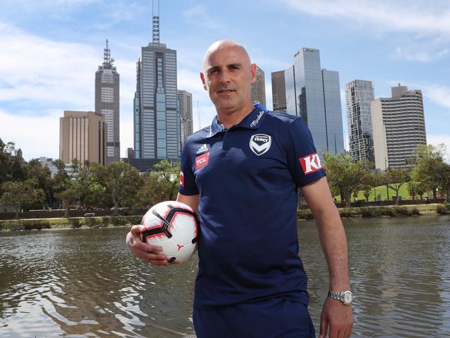 Melbourne Victory coach Kevin Muscat poses for a photograph during a press conference prior to the Melbourne A-League derby in Melbourne, Friday, October 19, 2018. Melbourne Victory and Melbourne City face off in Round One of the Hyundai A-League on Saturday night at Marvel Stadium. (AAP Image/David Crosling) NO ARCHIVING