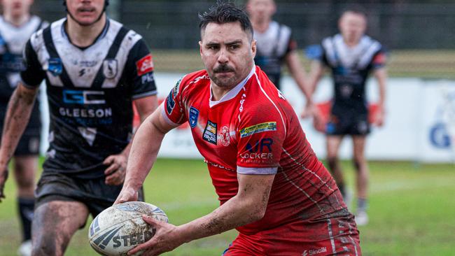 Christopher Sutherland sparks East Campbelltown’s attack. Picture: Thomas Lisson