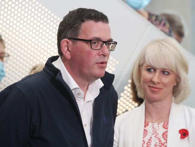 MELBOURNE, AUSTRALIA - NewsWire Photos, NOVEMBER 9, 2022. Victorian Premier Daniel Andrews with his wife Catherine, holds a press conference to make an announcement about nurses and midwives. Picture: NCA NewsWire / David Crosling