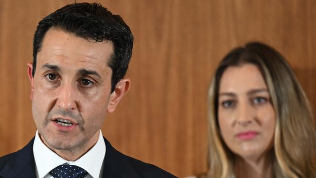 30/3/2025: Premier David Crisafulli  with Attorney-General Deb Frecklington and Minister for Youth Justice Laura Gerber, holds a press conference at 1 William, Brisbane. pic: Lyndon Mechielsen/Courier Mail