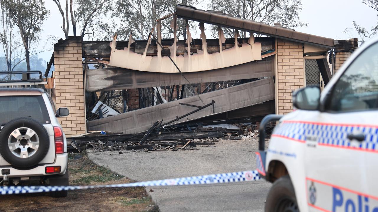 A burnt down house is seen in Laidley, southeast Queensland. (AAP Image/Scott Davis)