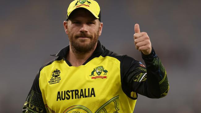 Aaron Finch needs to get a wriggle on. Holding up an end in T20 cricket just doesn’t work.