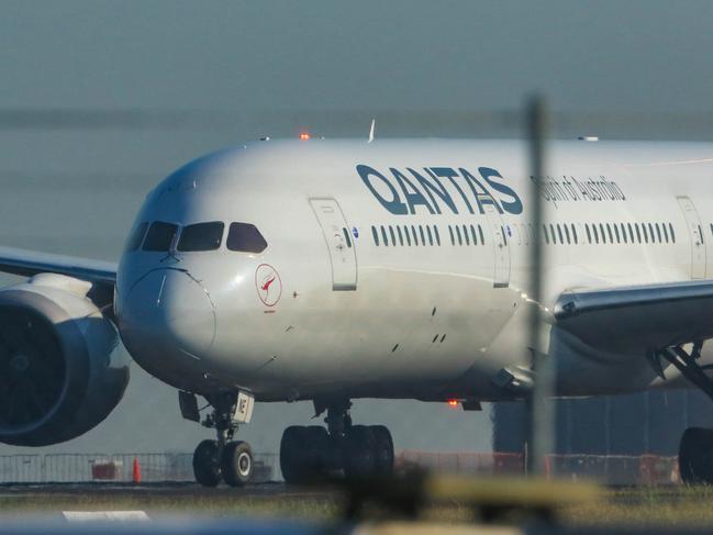 QF112 arrives at RAAF BASE Darwin as the first repatriation flight after the travel ban from India was lifted this morning.Picture Glenn Campbell