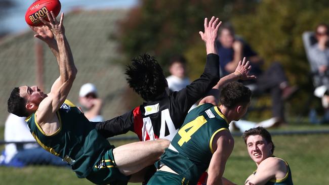 Leopold defender Tevan Nofi flew high for Leopold. Picture: David Smith.