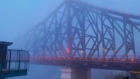 The Story Bridge was barely visible on Tuesday morning. Picture: Brisbane. Rivercity