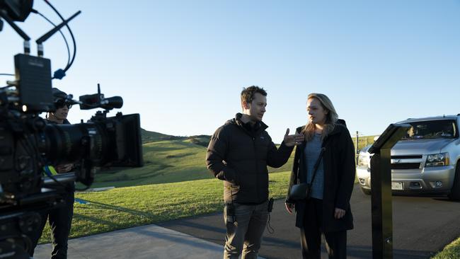 Director Leigh Whannell and actress Elisabeth Moss behind the scenes on the movie The Invisible Man outside Headland House. Picture: Universal Pictures.