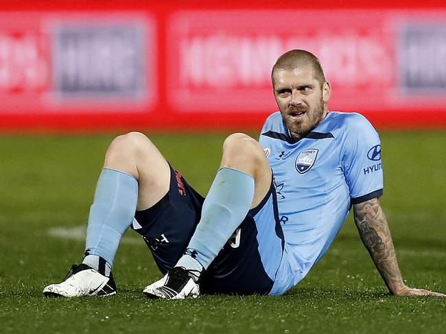 SYDNEY, AUSTRALIA - JULY 21: Luke Brattan of Sydney FC looks dejected after the round 21 A-League match between Sydney FC and the Newcastle Jets at Netstrata Jubilee Stadium on July 21, 2020 in Sydney, Australia. (Photo by Ryan Pierse/Getty Images)