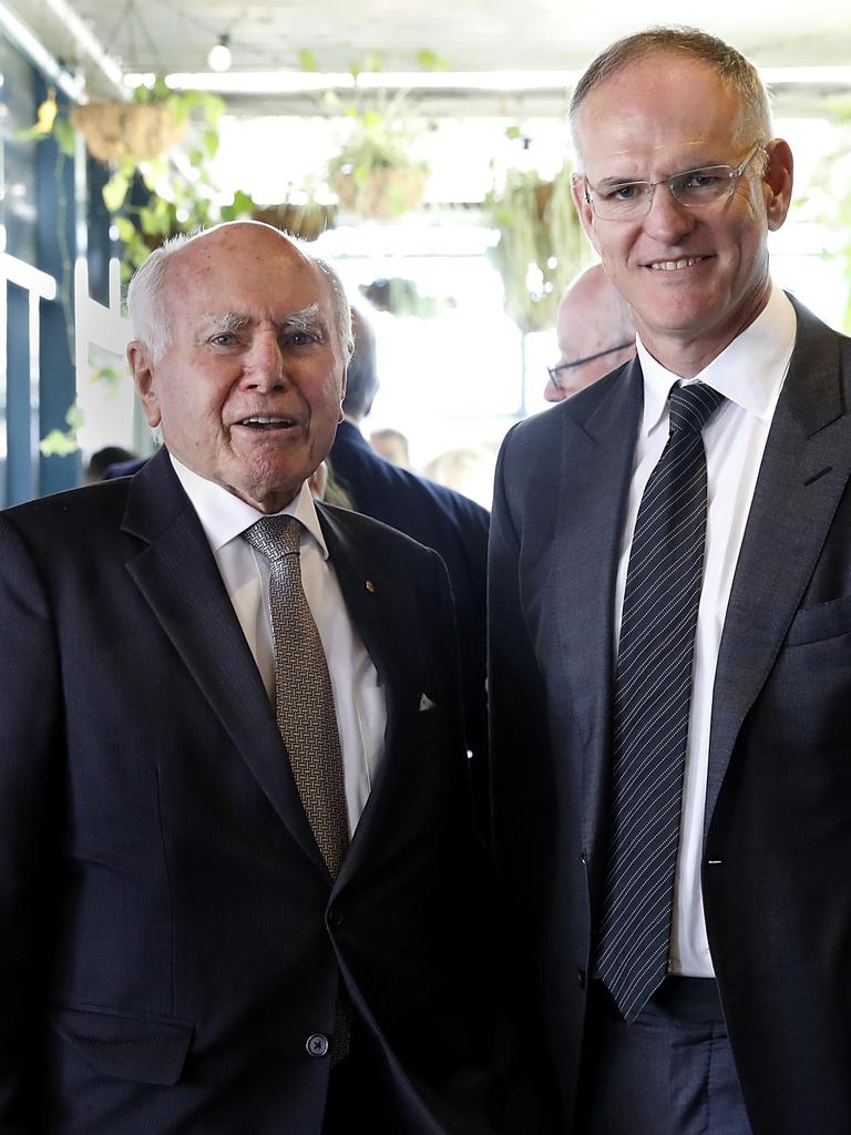Ken Cowley, Rupert Murdoch's right-hand man, dies at 87
