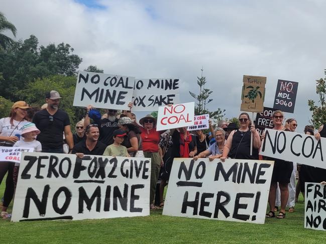 Protest against against Fox Resources plan to open new coal mine on March 1 at Buss Park. Source: Coal Free Bundaberg.