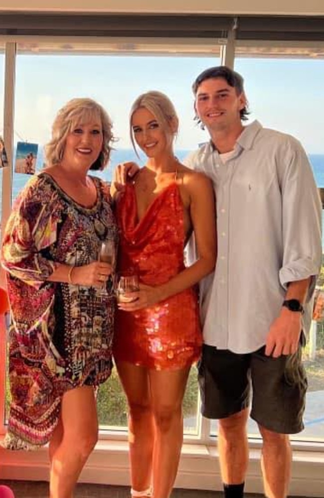 Kylie Bazzo (L) her daughter Kameron (C) and son Brett (R) at Kameron's 21st birthday celebration in December.