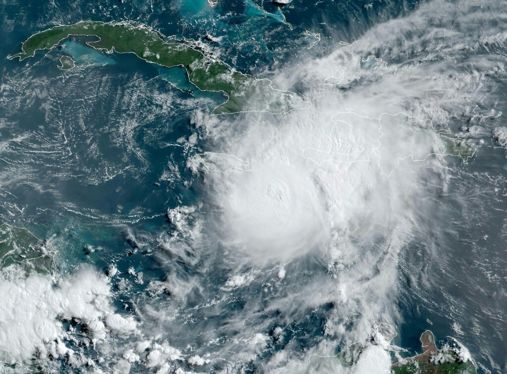 Mexico prepares for Hurricane Beryl landfall Herald Sun