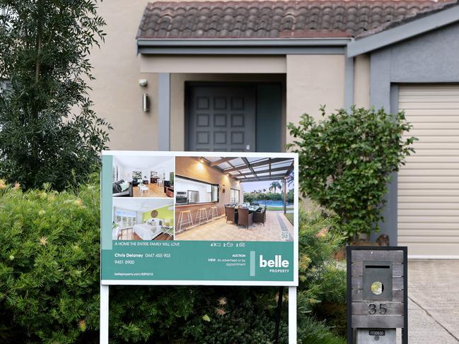 SYDNEY, AUSTRALIA - NewsWire Photos MARCH 10, 2021: A sign pictured outside a house that is for sale in Frenchs Forest on Sydneys Northern Beaches.Picture: NCA NewsWire / Damian Shaw