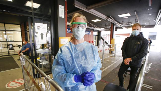 ED nurse Robyn Lindsay at the Royal Melbourne Hospital’s COVID-19 screening clinic. Picture: David Caird