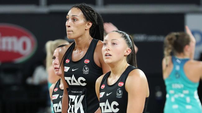 Super Netball ‘fiasco’: Officials go missing, players fill void