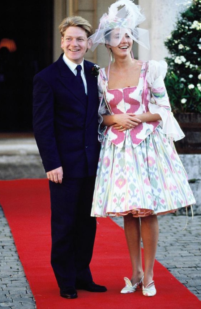 The wedding of actors Kenneth Branagh and Emma Thompson on August 20, 1989 in London, England. Picture: Georges De Keerle)