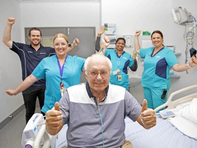 Gold Coast's 'miracle' COVID patient Richard Misior leaves Gold Coast University Hospital after 214 days as a patient.