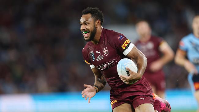 QLD’s Hamiso Tabuai-Fidow scores. Queensland vs New South Wales at CBUS Stadium on the Gold Coast. Pic Peter Wallis