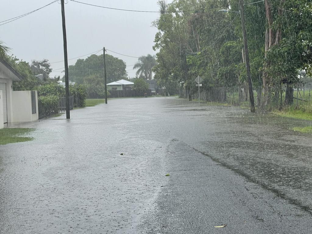 Flooding on Forth St at Penn St intersection in South Mackay, taken at 8.45am on February 4, 2025. Picture: Janessa Ekert