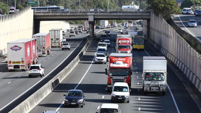 Traffic on the M1 at Nerang at 7am as people head off to work. Picture: Glenn Hampson