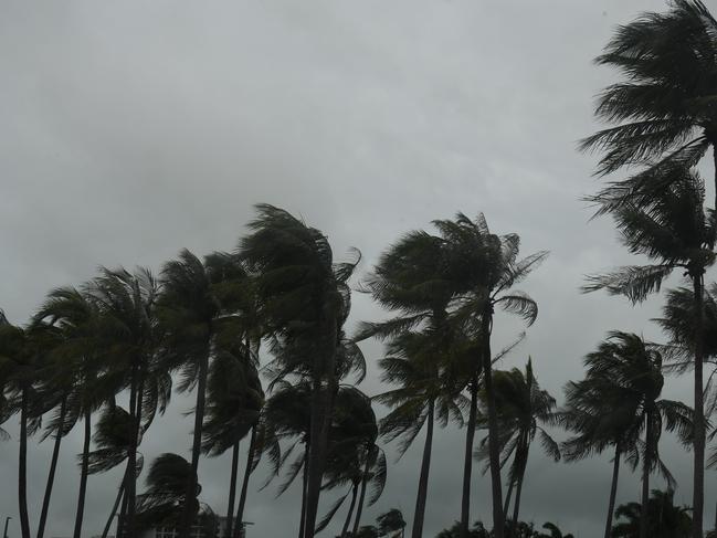 Monsoonal rains and 100km winds in Darwin. Picture: (A)manda Parkinson