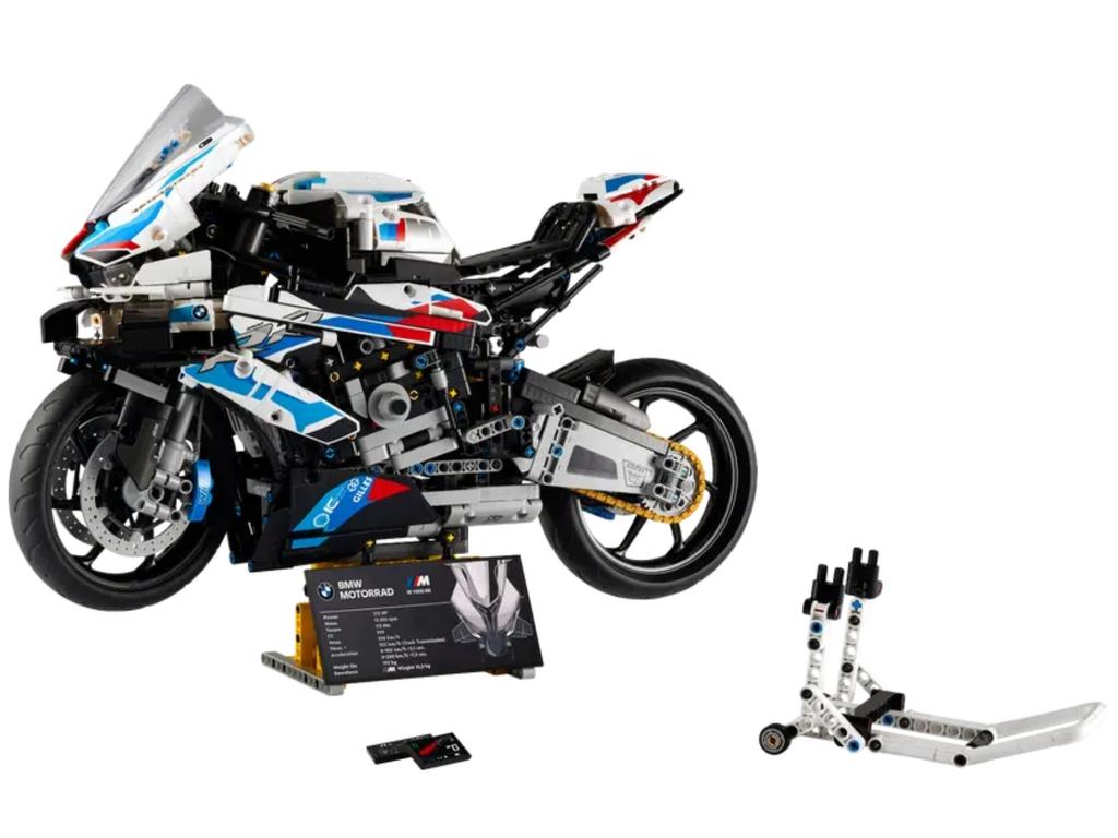 BMW M 1000 RR. Picture: LEGO.