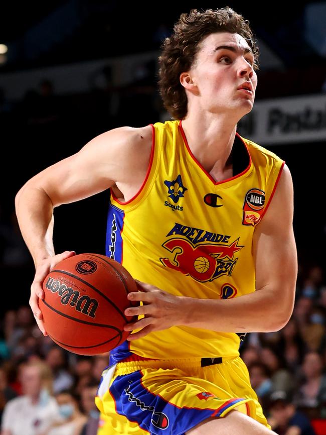 Giddey attacks the hoop against Brisbane. Picture: Kelly Barnes/Getty