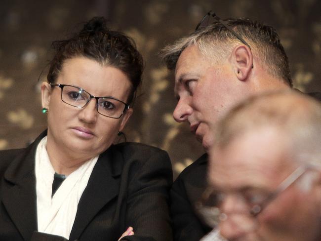 Rob Messenger speaks to Ms Lambie during a community forum.